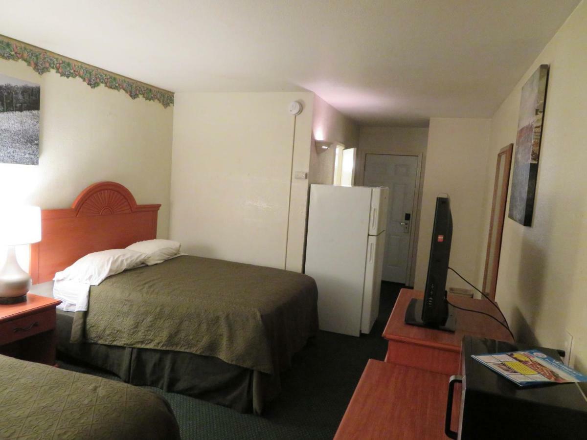 Carquinez Inn ヴァレーホ エクステリア 写真